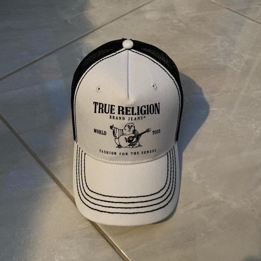 white vintage true religion hat